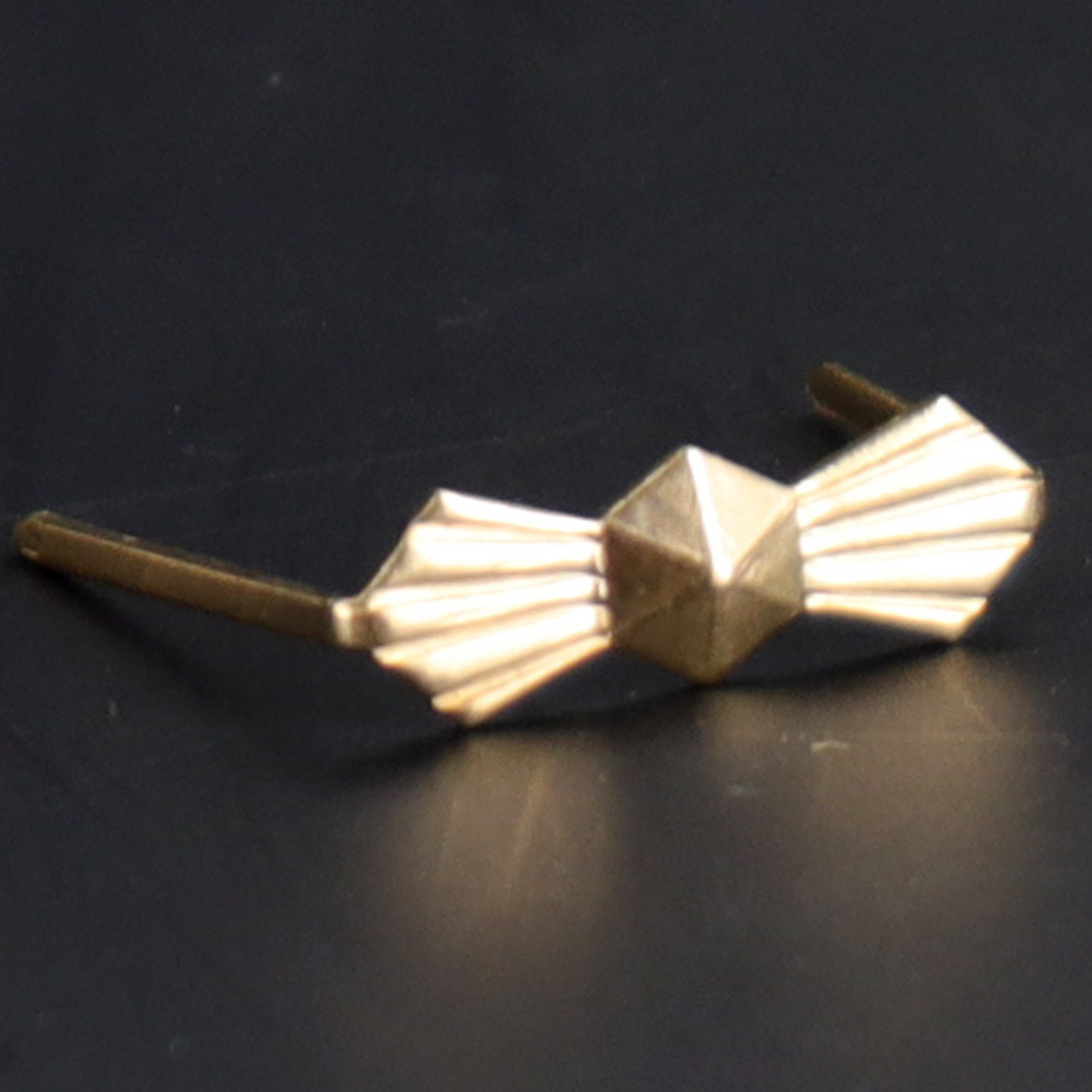 13mm. Gold Bowtie Clip Questions & Answers