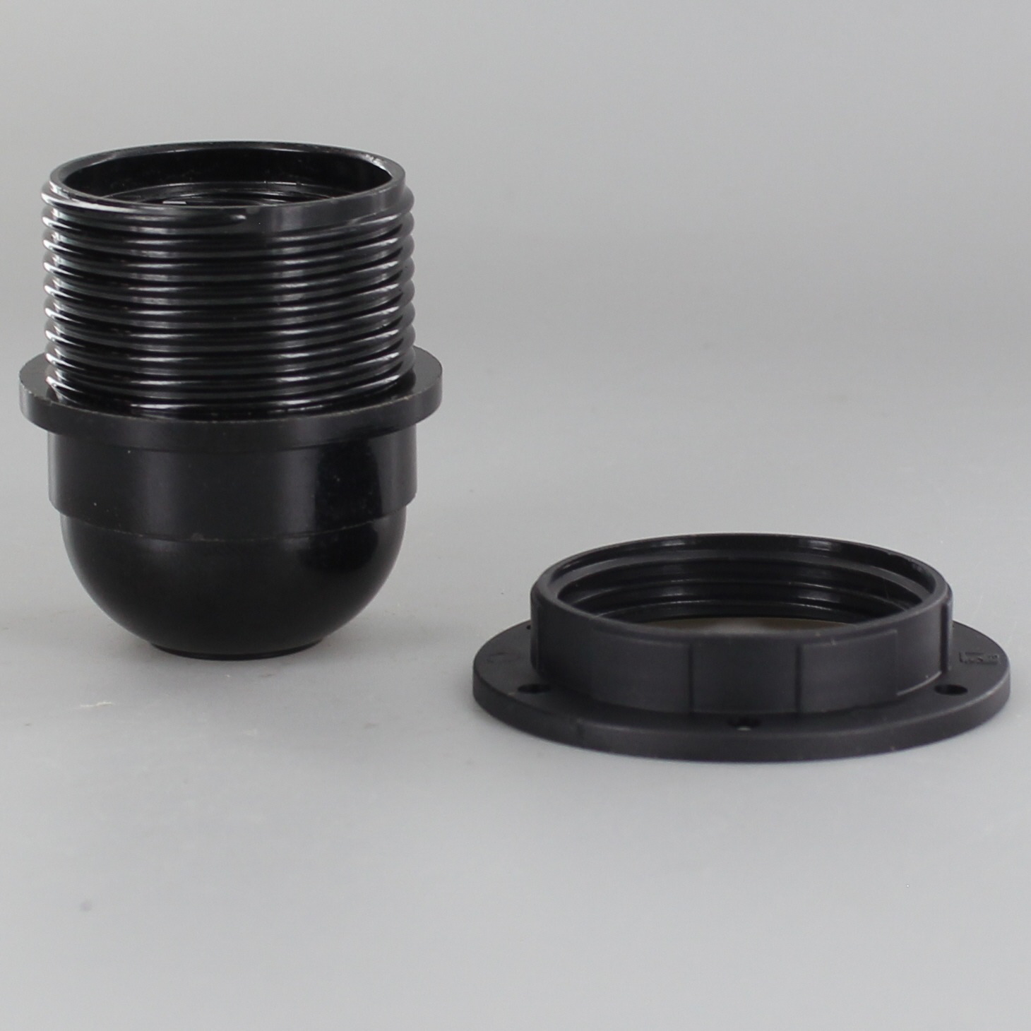 Black E-26 Phenolic Socket Threaded with Shoulder and 1/8ips. Cap - Includes Ring Questions & Answers