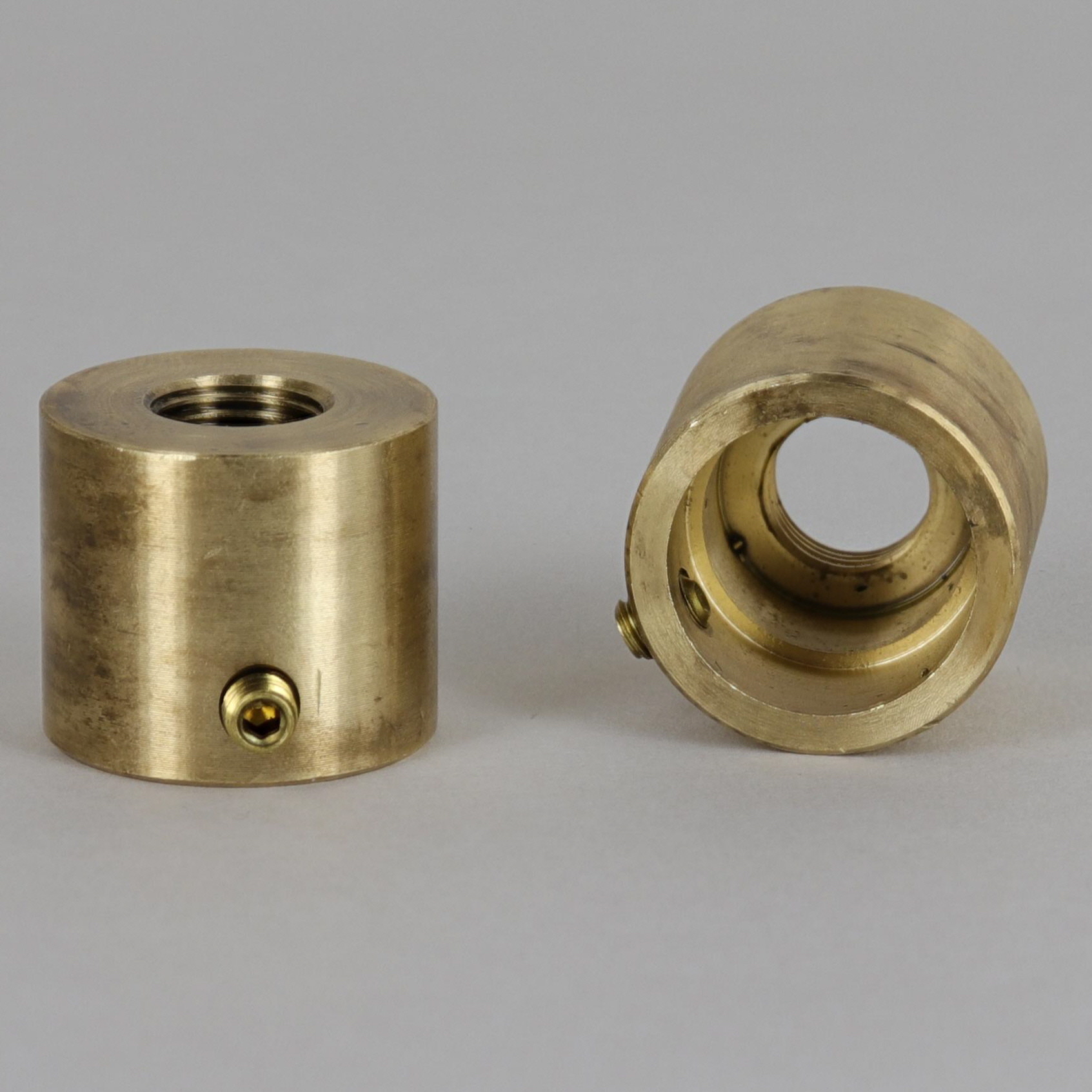 1/8ips Female Threaded Brass Sleeve For Halogen Socket With Set Screw - Unfinished Brass Questions & Answers